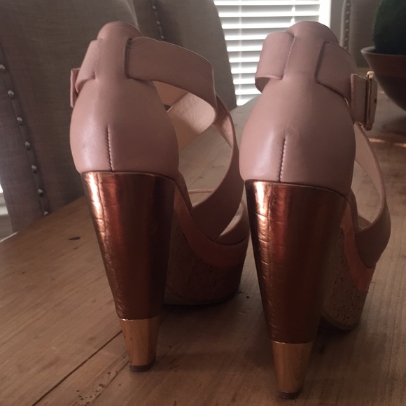 Pink and cork wedges - Picture 3 of 4
